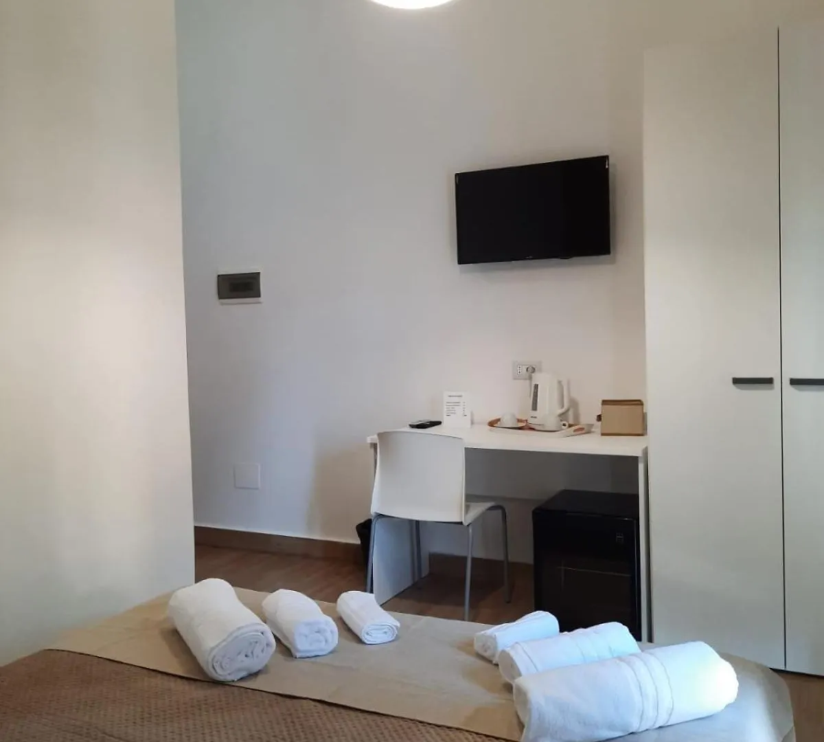 Le Camere Di Via Meccio Palermo 0*,  Italia